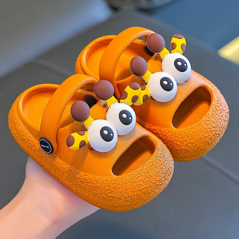 Baby slippers mens treasure childrens hole shoes new summer infant non-slip soft bottom boys boys sandals. Orange 