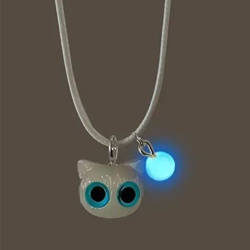 Glow‑in‑the‑Dark Cat Handmade Bracelet for Students and Daily Wear - White Glow-in-the-Dark Necklace