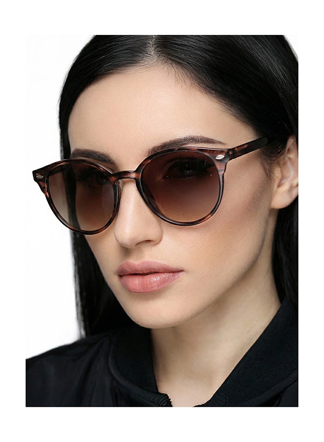 VINCENT CHASE Unisex VINCENT CHASE By Lenskart | Mirage Full Rim Round Polarized & UV Protected Sunglasses For Men & Women VC S12585 - 51mm - Brown - Image 4