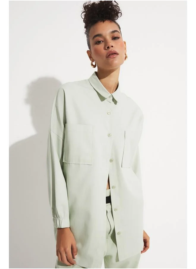 JUNE June Women Exclusive Regular Fit 100% Cotton Pocket Detailed Shirt Mint