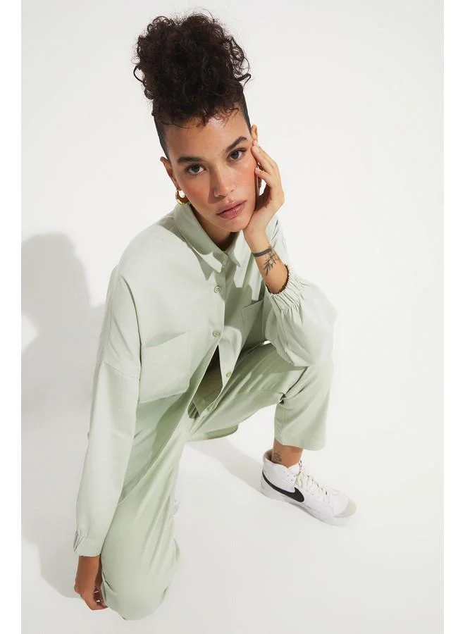 JUNE June Women Exclusive Regular Fit 100% Cotton Pocket Detailed Shirt Mint