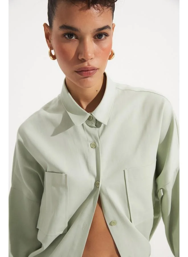 JUNE June Women Exclusive Regular Fit 100% Cotton Pocket Detailed Shirt Mint