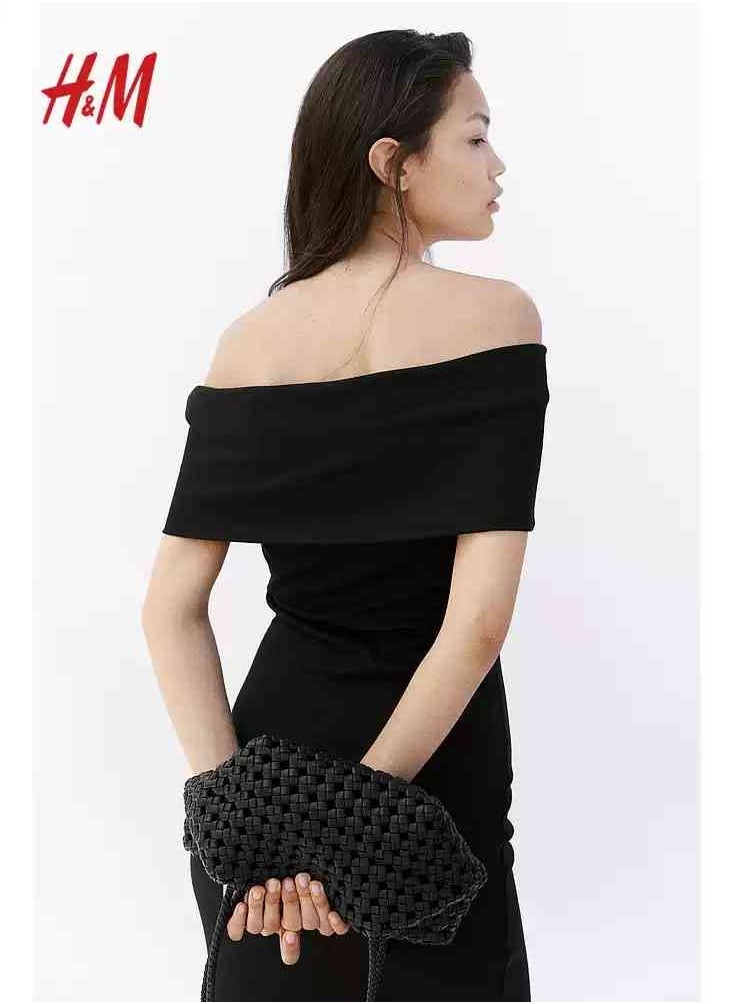 H and M - HM Women's New Loose Lightweight Comfortable And Fashionable Dress - Image 1