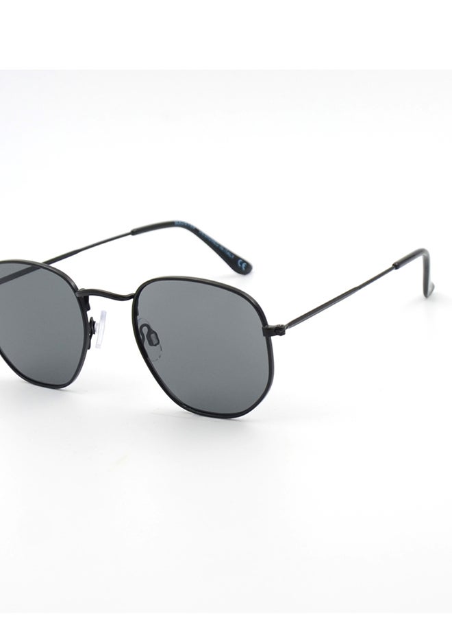 MADEYES Men's UV Protection Sunglasses EE24M120-4 - Black  - Image 2