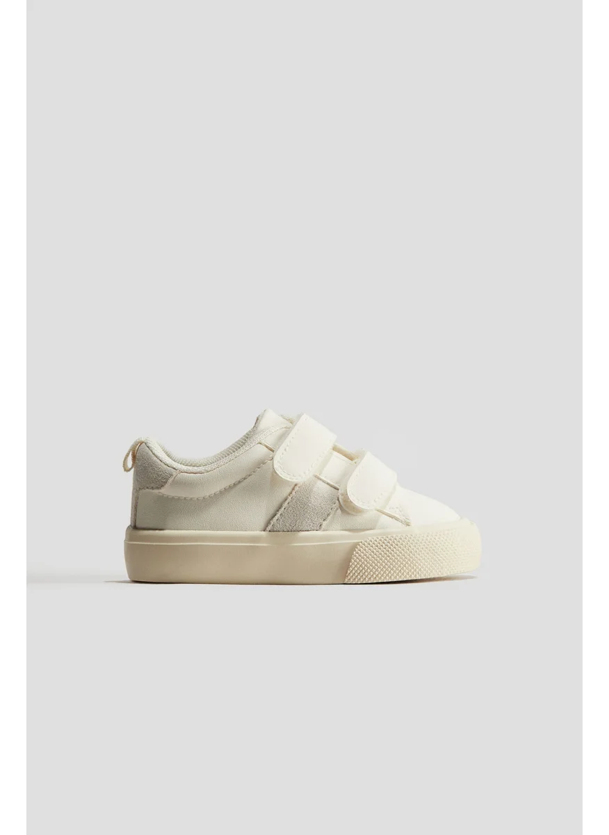 H&M Trainers