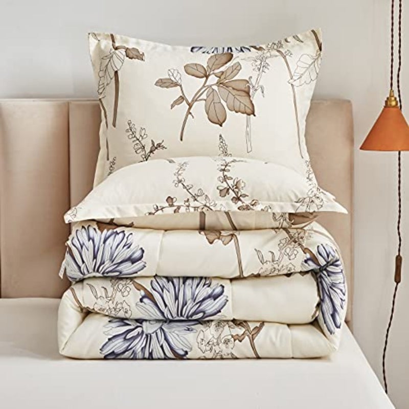 7 Piece Bed in a Bag California King, Flower Botanical Smooth Soft Microfiber Floral Comforter Set for All Season 1 Comforter, 2 Pillow Shams, 1 Flat Sheet, 1 Fitted Sheet, 2 Pillowcases - Image 3