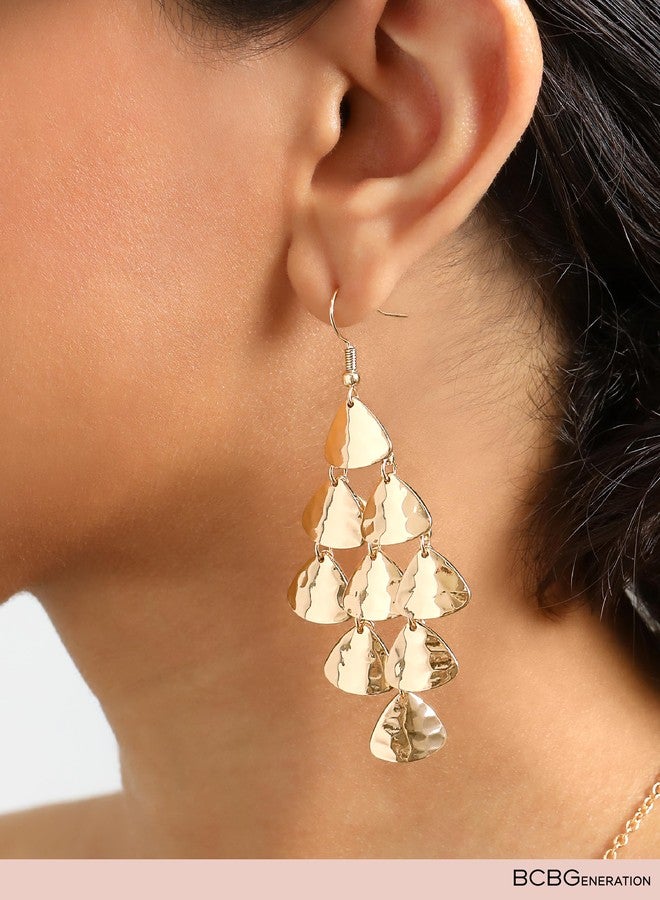 بي سي بي جينيريشن أقراط متدلية من مجموعة BCBG Generation Gold للنساء - أقراط مثلثة متدلية متعددة الطبقات بلمسة نهائية مميزة - تصميم خفيف الوزن - Image 3