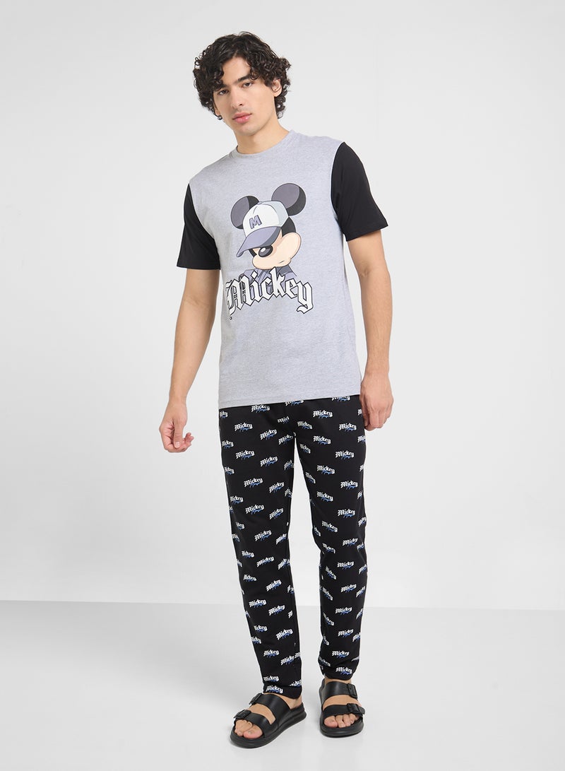 ديزني طقم بيجامة تي شيرت وبنطلون - Image 5