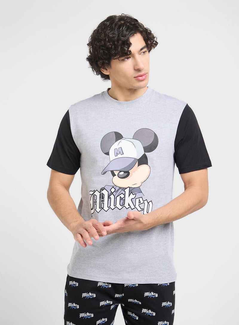 ديزني طقم بيجامة تي شيرت وبنطلون - Image 3