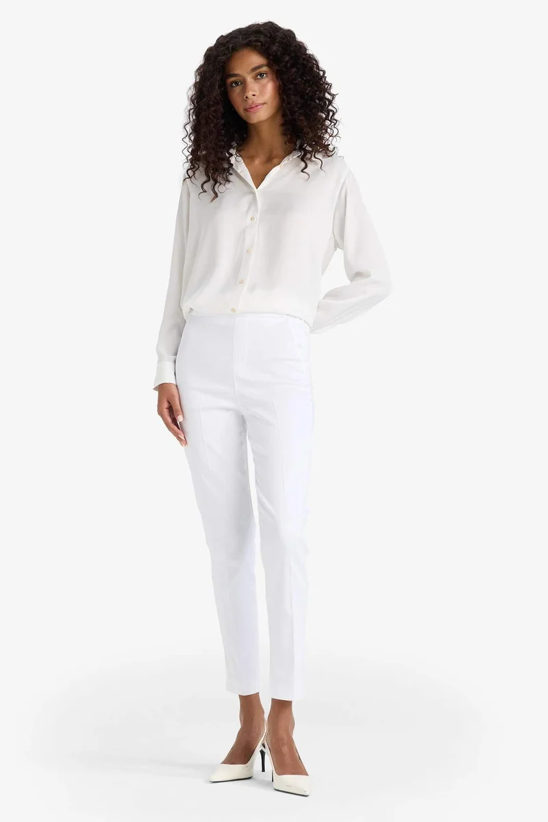 ديفاكتو Cigarette Normal Waist Straight Waist Elastic Leg Basic Satin Trousers