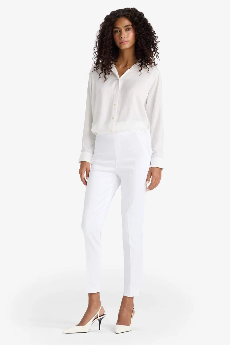 ديفاكتو Cigarette Normal Waist Straight Waist Elastic Leg Basic Satin Trousers