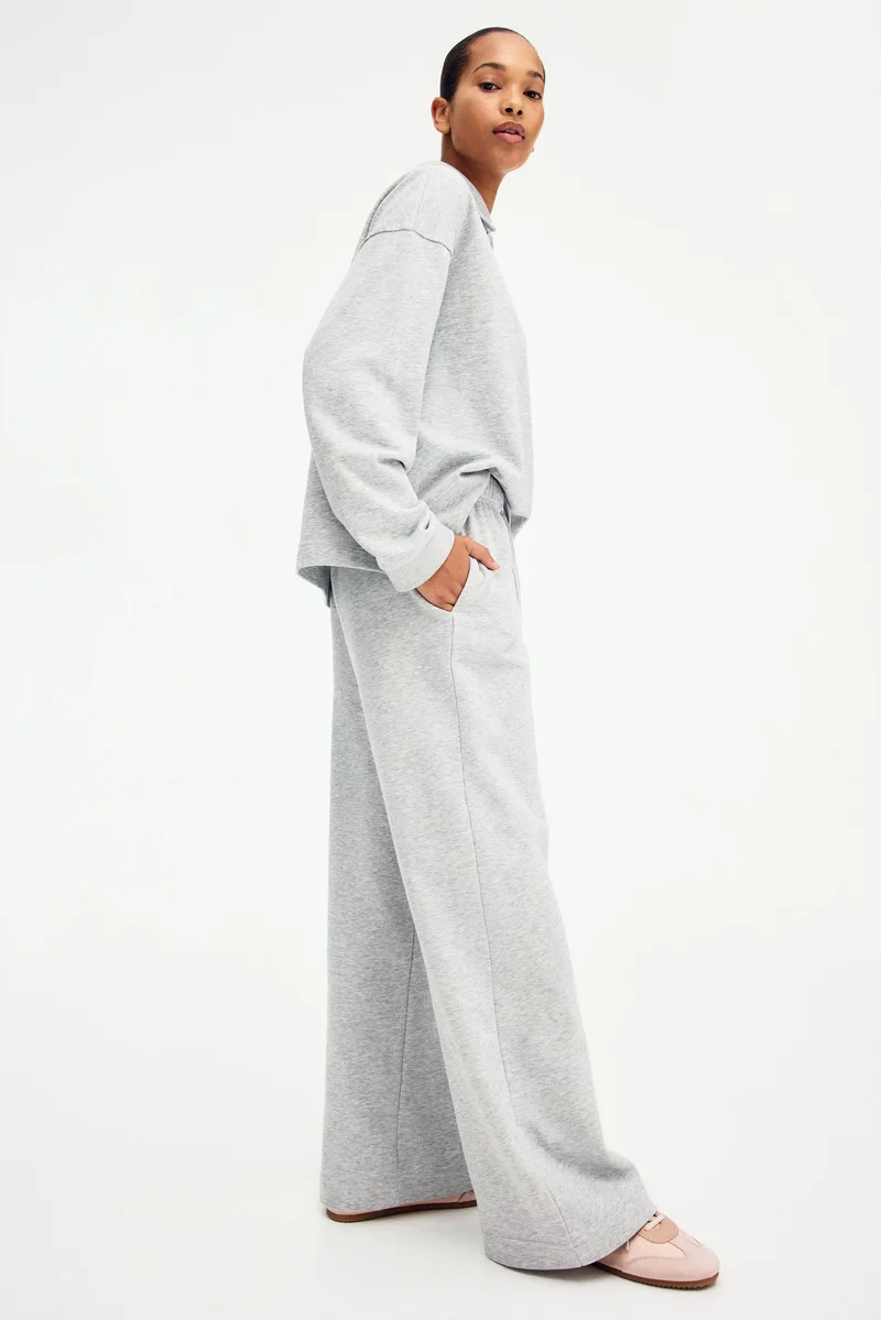 اتش اند ام بنطلون رياضي بساق مستقيمة