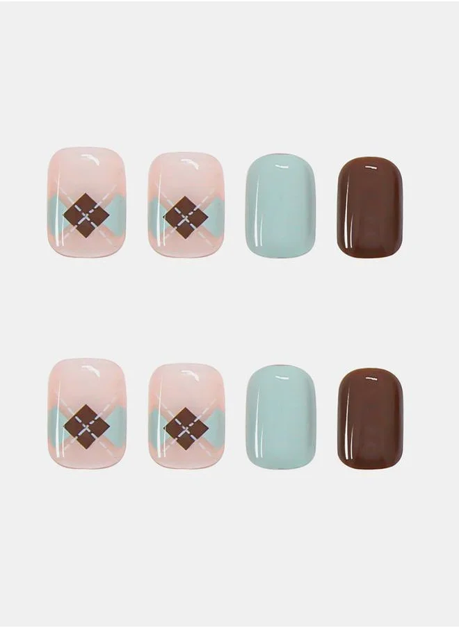 Styli 24 Pcs Argyle Pattern Multi Round Shape Press-On Nails
