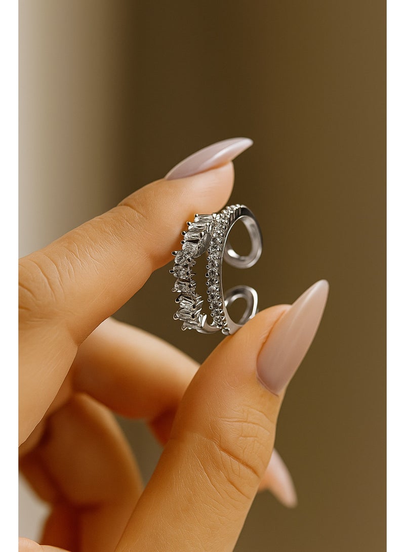 ثري دايموندز خاتم فضي مزدوج مطلي بلاتين وروديوم – فصوص زيركون مربعة ودائرية، تصميم فاخر وعصري - Image 3