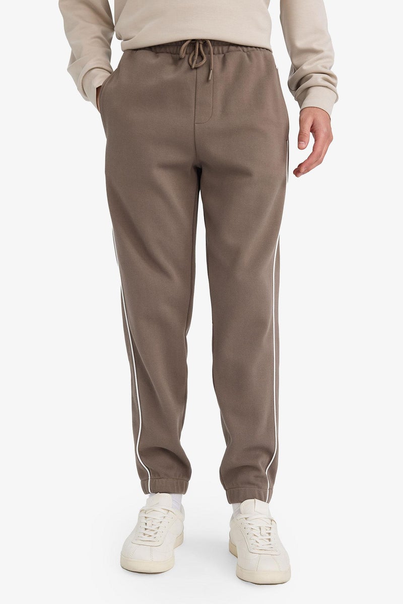 DeFacto Brown Man Slim Fit Zipper Pocket Pique Trousers Casual - Image 3