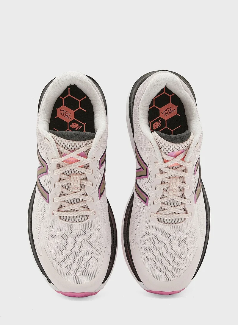 New Balance 680 Low Top Sneakers