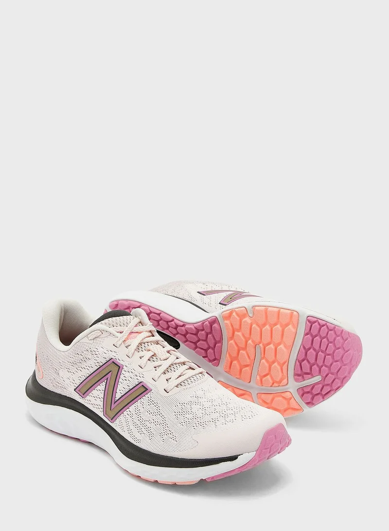 New Balance 680 Low Top Sneakers