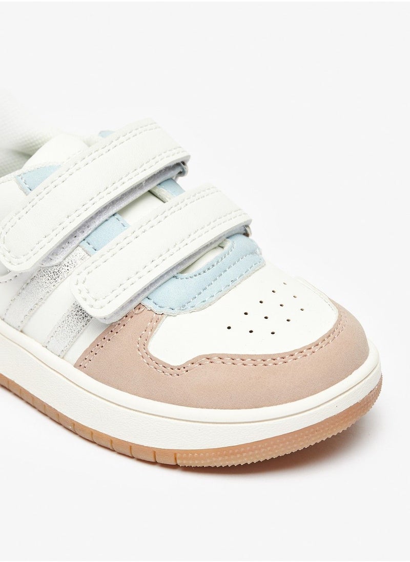 Lee Cooper - Lee Cooper Girls' Panelled Sneakers With Hook And Loop Closure - Image 1