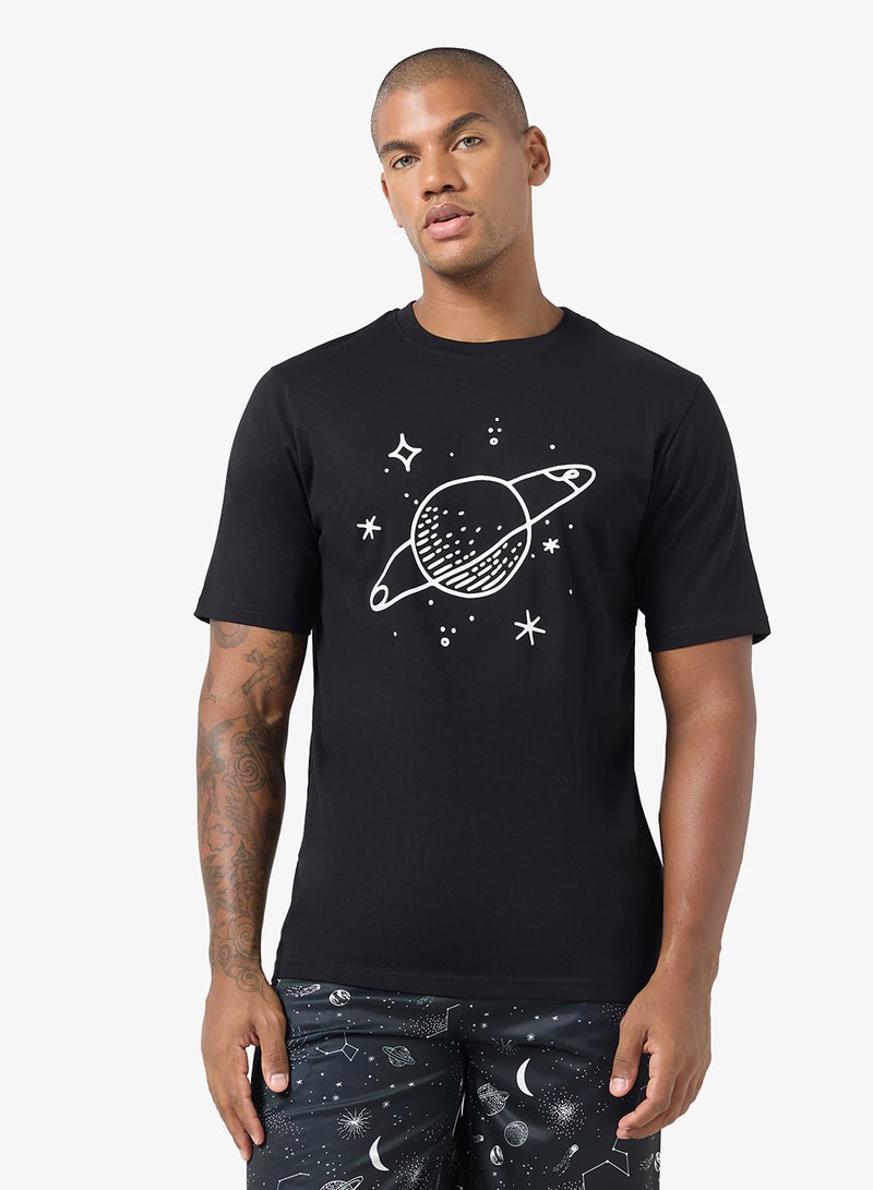 Seventy Five Printed Short Sleeve T-Shirt And Shorts Set - Image 3