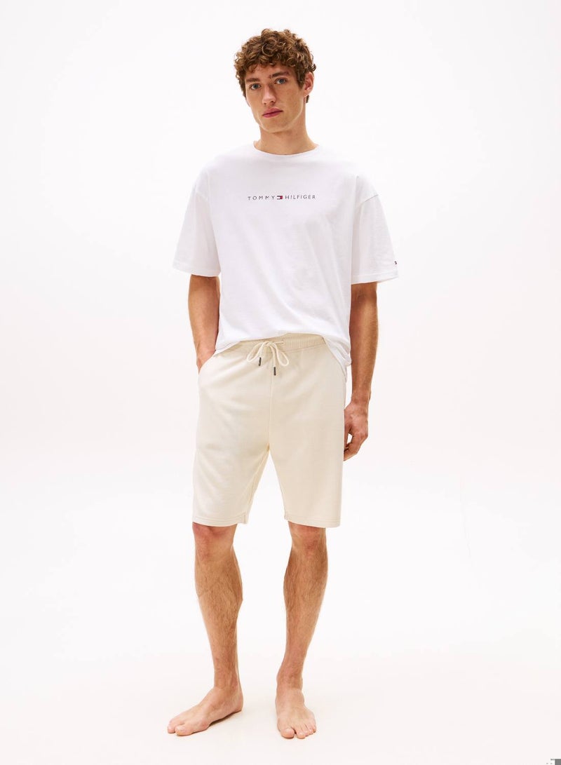 تومي هيلفيغر شورت منزلي بشعار - Image 1