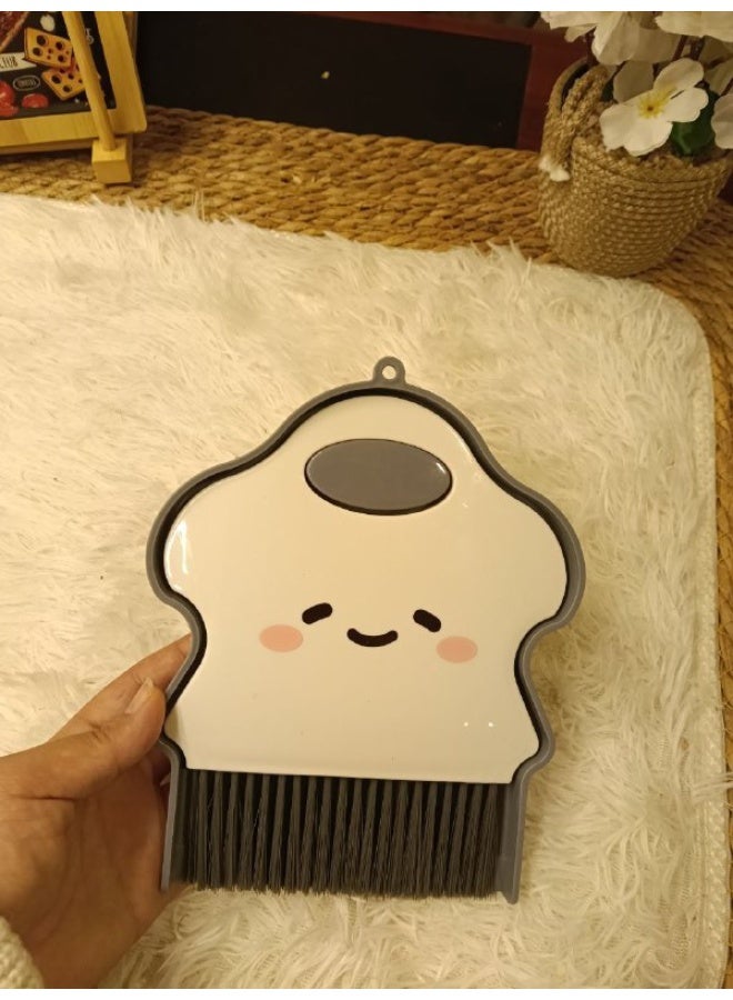 Mini dustpan and plastic brush