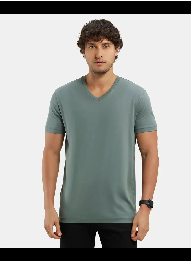 جوكي Jockey 2726 Men's Super Combed Cotton Rich Solid V Neck Half Sleeve T-Shirt