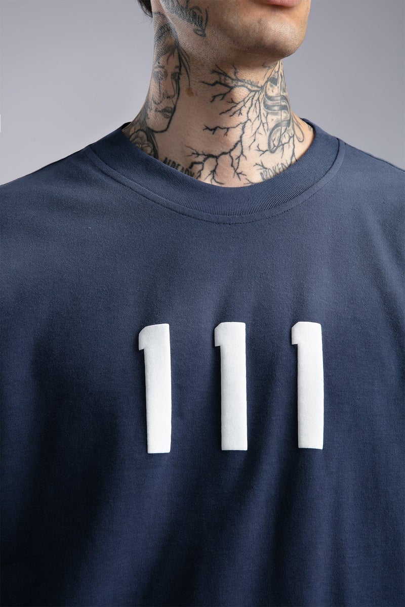 كاتش سويت شيرت خفيف أساسي بنقشة بخاخ - Image 3