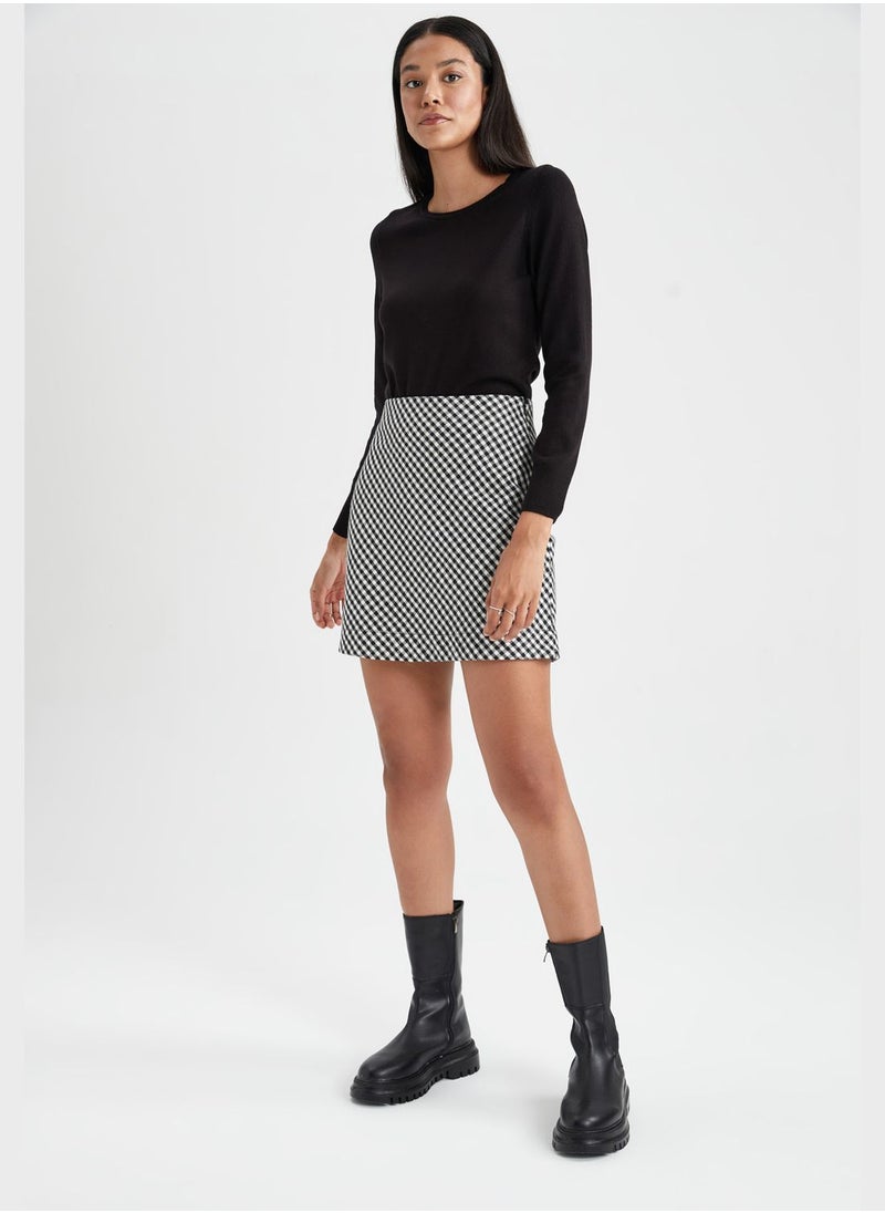 DeFacto Slim Fit Crew Neck Sweater  - Image 4