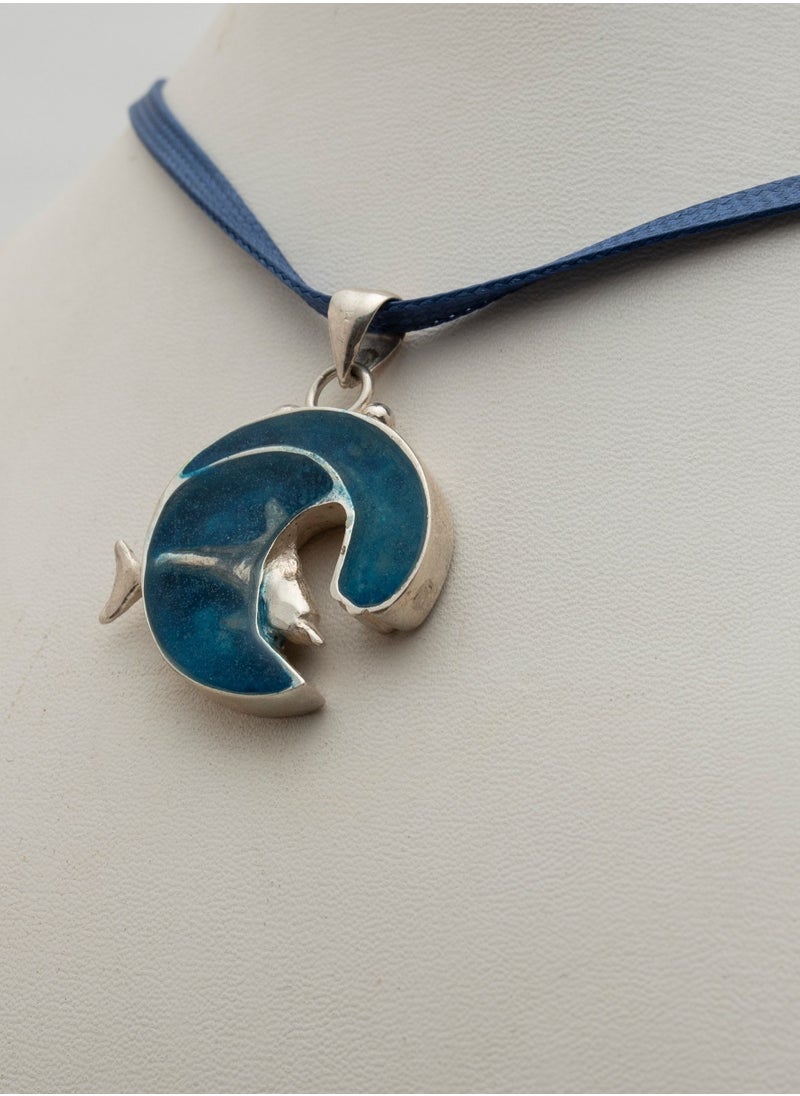 MERAKY Dolphin silver chain in Resin  - Image 2
