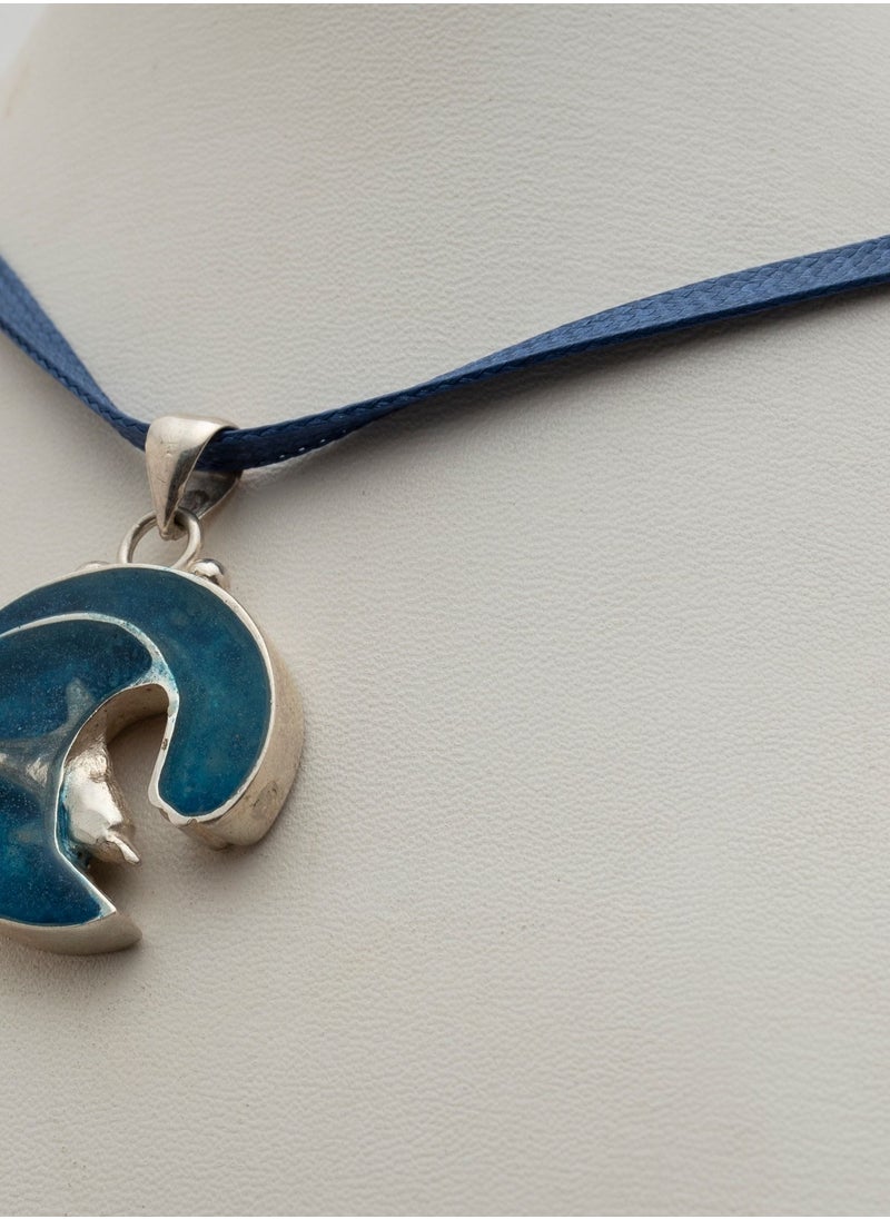 MERAKY Dolphin silver chain in Resin  - Image 3