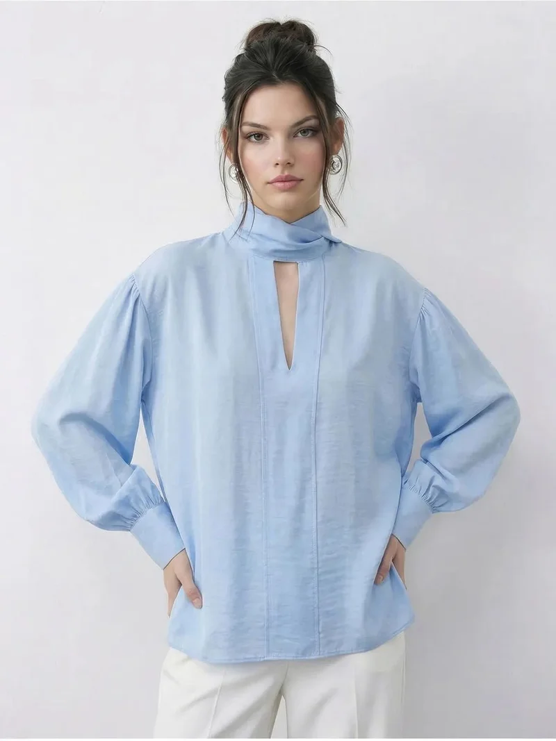 بيانكو لوتشي LUCCI Tie Detail Blouse