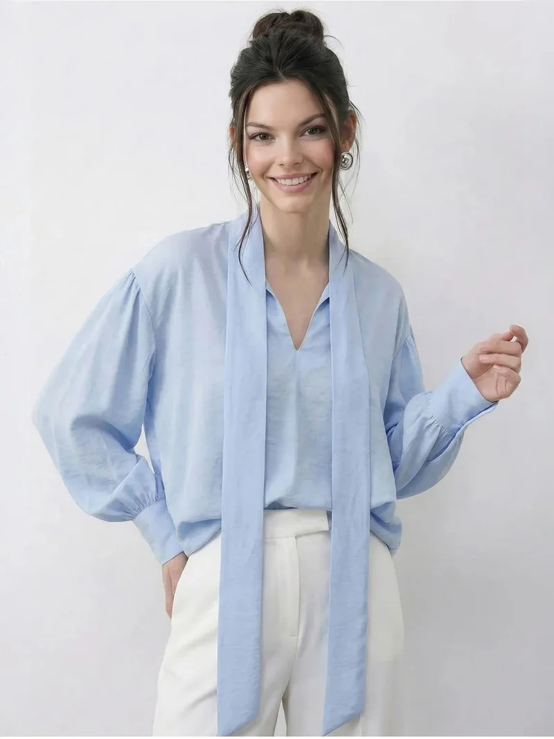 بيانكو لوتشي LUCCI Tie Detail Blouse