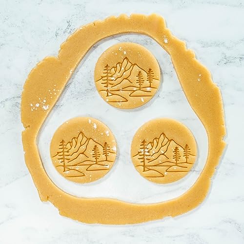 Bakerlogy Mountain with Pine Tree Forest cookie cutter, 1 piece - Bakerlogy - Image 5