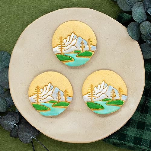 Bakerlogy Mountain with Pine Tree Forest cookie cutter, 1 piece - Bakerlogy - Image 3