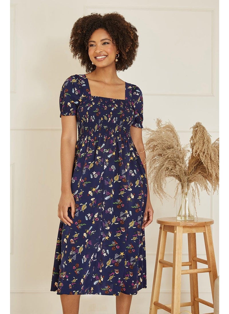 يامي فستان مطبوع بياقة سموك - Image 2