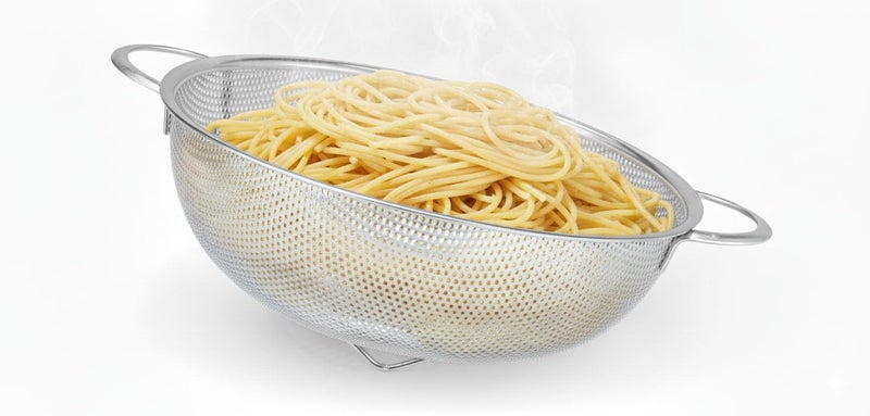 TooWoom 3-Quart Colander for Kitchen, Stainless Steel Colander with Base, Pasta Strainer with Handle, Food Strainer for Spaghetti, Vegetables, Fruit - Image 1