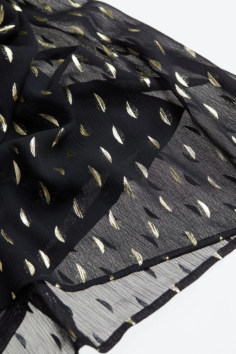 اتش اند ام فستان بأكمام منفوخة