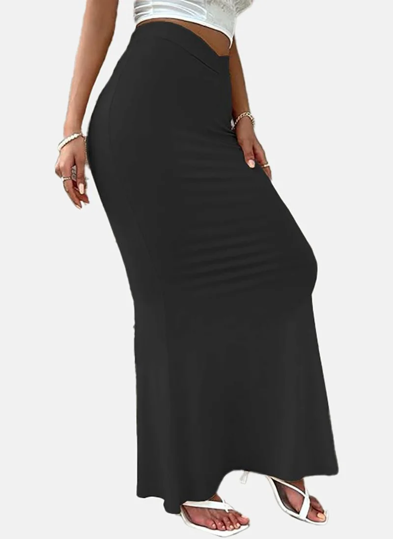 يونيكي Black Solid Slim Fit Maxi Skirt