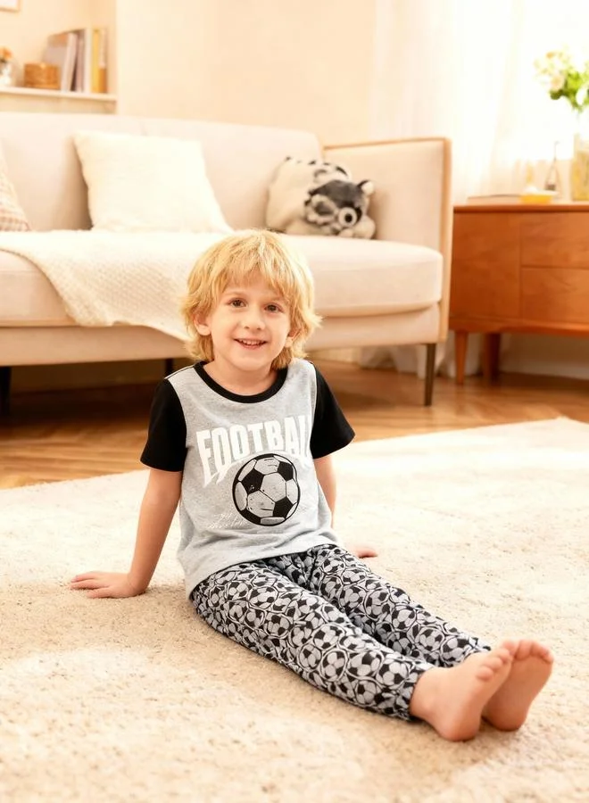 تايك تو مجموعة من بيجاما وتيشيرت بطبعة جرافيك