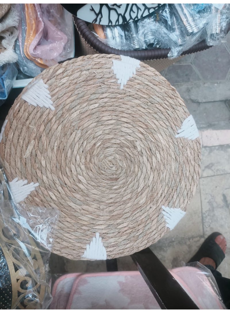- 38cm Thermal Wicker Mat Imported Round Wicker Coaster Home Heat Insulation Straw Table Mat - Image 3