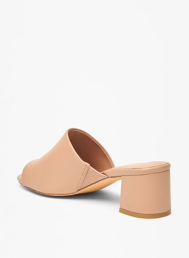 سيليست Women's Solid Slip-On Sandals with Block Heels