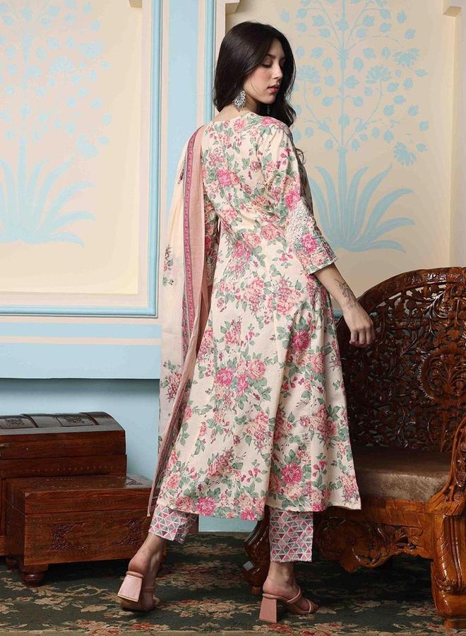 آي شين طقم كورتا وبنطلون ودوباتا قطن بطبعة أزهار من إيشين - Image 4