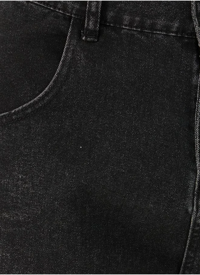 Styli Mild Rise Loose Fit Jeans with Panel Detailing