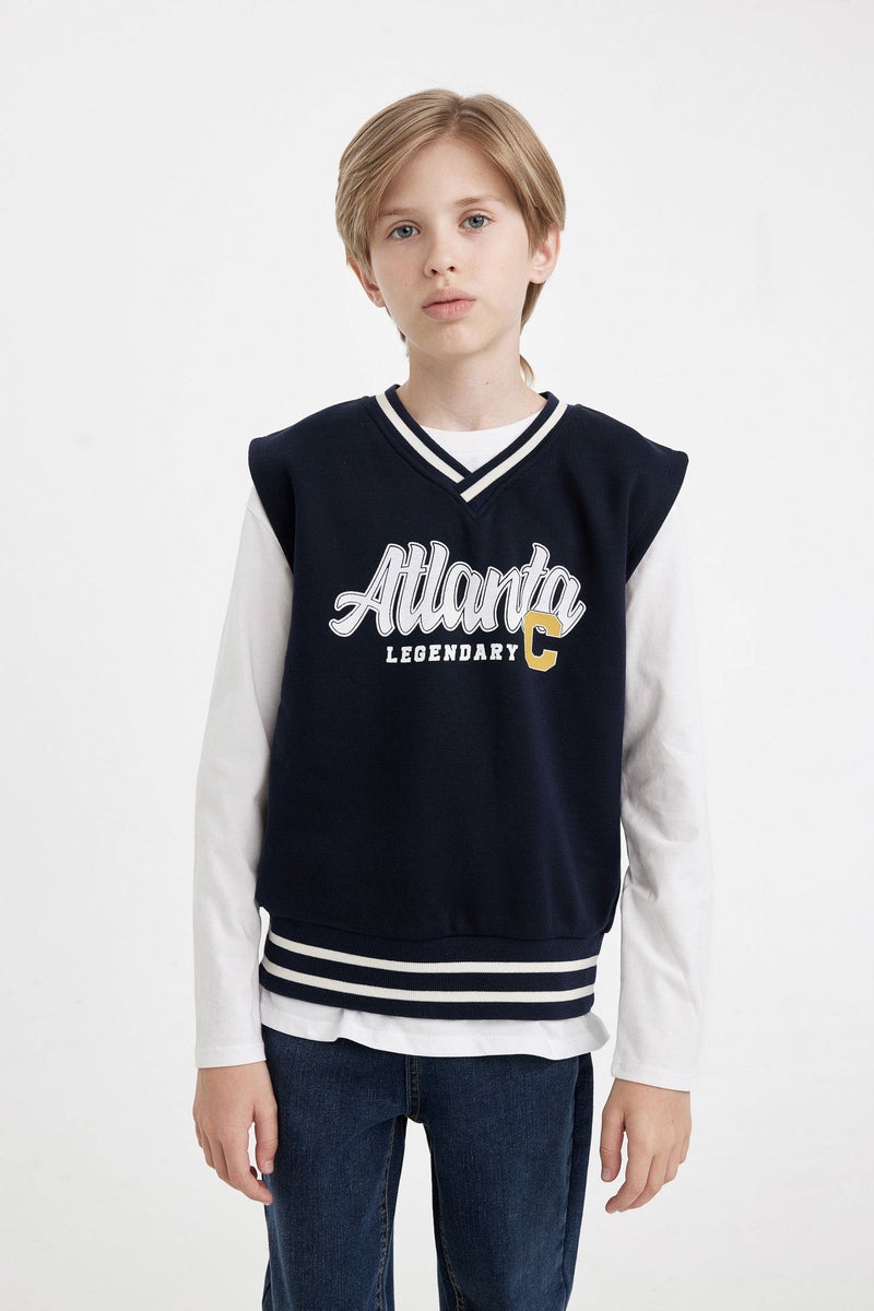 DeFacto Boy Oversize Fit Thick Sweatshirt Fabric Vest  - Image 4