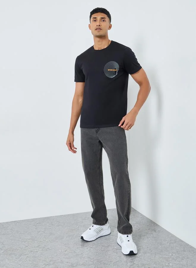 Styli Styli Men Black Graphic Print Crew Neck T-Shirt