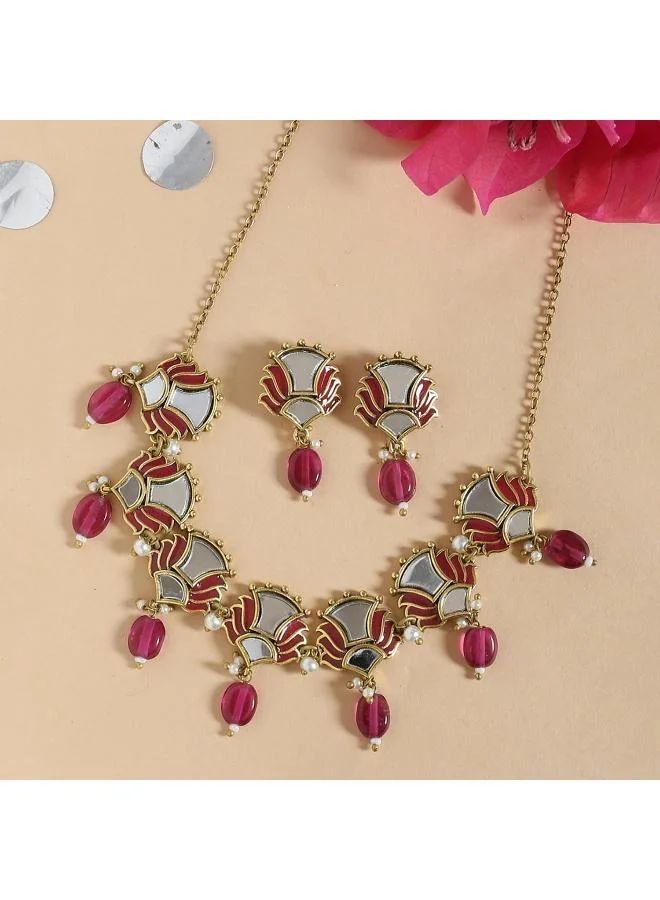 VOYLLA VOYLLA Thikri Looping Moons Necklace Set