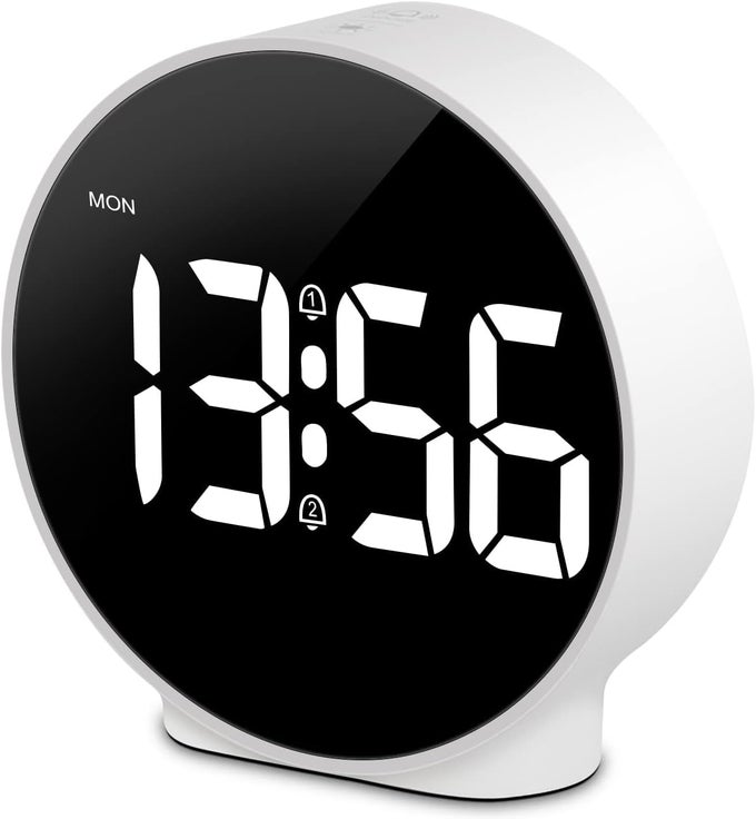 SPHEROTRON DIGITAL ALARM CLOCK WITH LED DISPLAY 1224HR ROOM TEMPERATURE USB CHARGING PORT 3 LEVELS BRIGHTNESS DIMMER USB POWERED BATTERY BACKUP WHITE