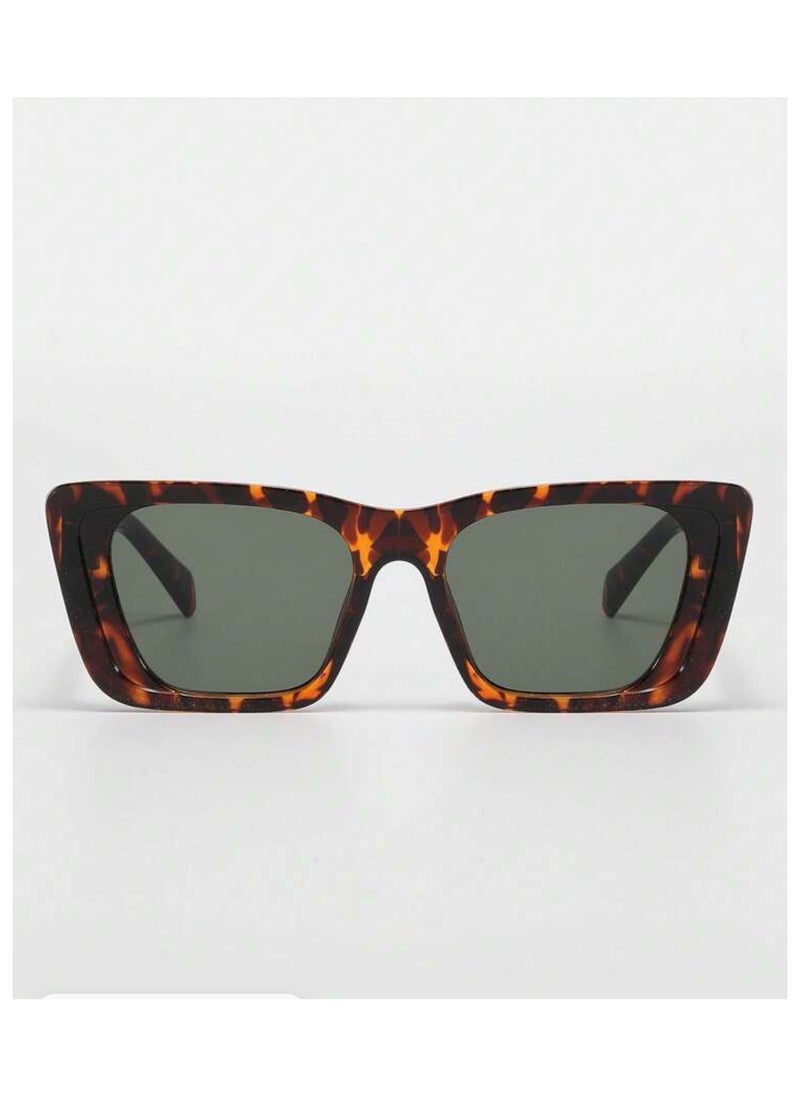 JewelryPalace Fashionable & Stylish Women’s Sunglasses  - Image 3