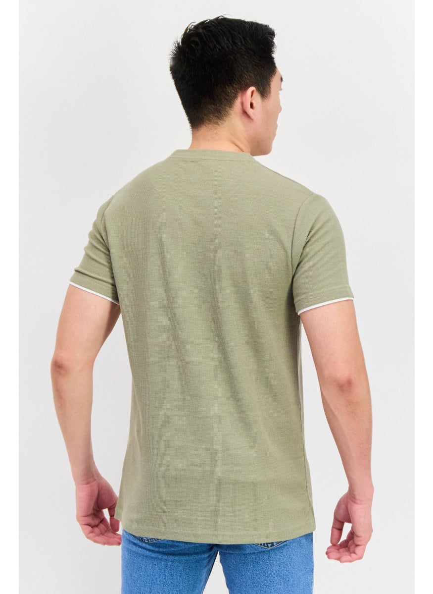 Men Round Neck Short Sleeve Textured T-Shirt, Green - pzsku/Z9D255460B6BF97A70984Z/45/_/1737643142/69c377a7-f852-4aef-a580-24ea54210440