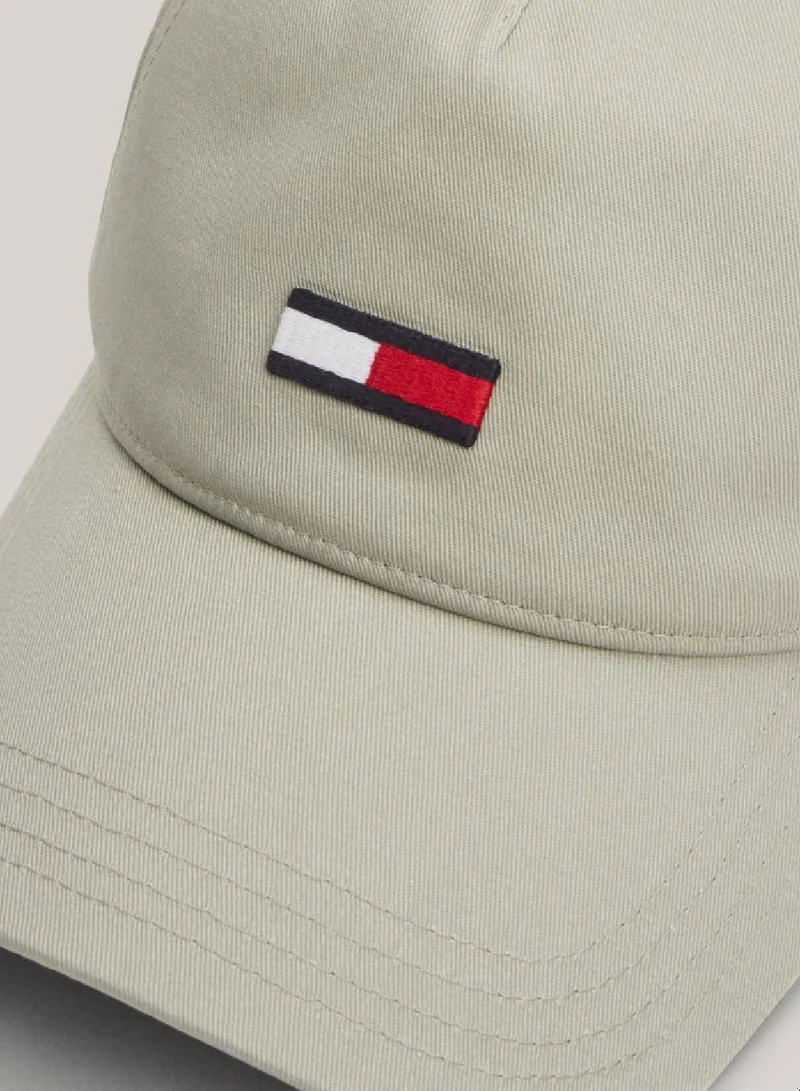 تومي جينز قبعة من القطن العضوي الخالص مطرزة بشعار علم للرجال، أزرق